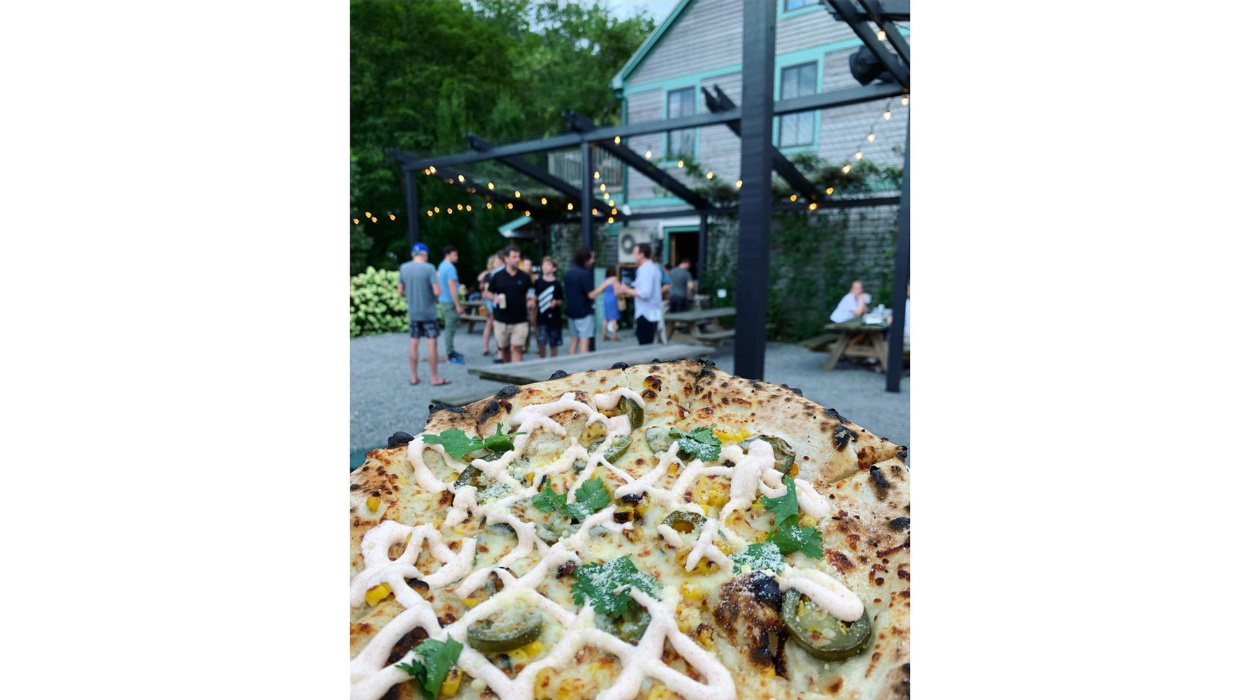 Pizza at Lantern Inn in Wassaic